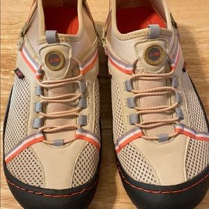 Jeep shoes  water-ready J-41